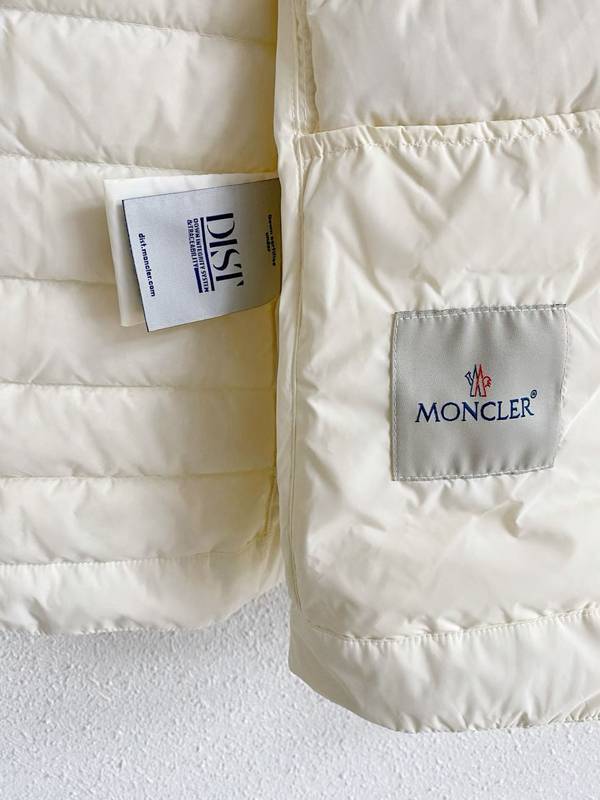 MONCLER WOMEN JACKET OUTER